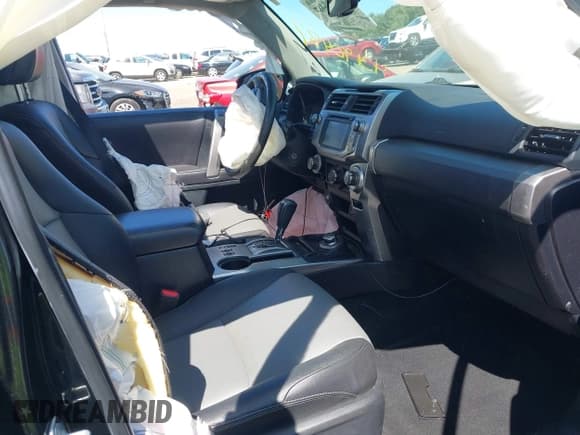 ✅ 2016 Toyota 4Runner Limited • VIN: JTEBU5JR1G5283668 • Лот: 43190487. Опубликован ранее на IAAI с пробегом 214 214 миль. Бесплатный доступ к архиву аукционных продаж из США и подробный отчёт об истории автомобиля на DreamBid. Изображение 5.