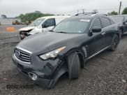 ✅ 2015 Infiniti QX70 • VIN: JN8CS1MW0FM482227 • Лот: 56796535. Опубликован ранее на Copart с пробегом 139 531 миль. Бесплатный доступ к архиву аукционных продаж из США и подробный отчёт об истории автомобиля на DreamBid. Изображение 1.