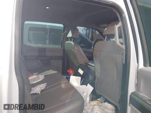 ✅ 2018 Ford F-250 XL • VIN: 1FT7W2B63JEC57006 • Lot: 41675680. Listed on IAAI with 146,247 mi. Free auction sales archive from the USA and detailed vehicle history report at DreamBid. Image 8.