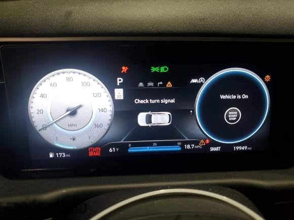 ✅ 2022 Hyundai Tucson Limited • VIN: 5NMJECAE5NH156334 • Lot: 50166804. Wystawiony na Copart z przebiegiem 19 949 mil. Bezpłatny archiwum sprzedaży aukcyjnych z USA i szczegółowy raport historii pojazdu na DreamBid. Zdjęcie 9.