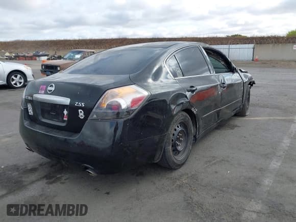 ✅ 2010 Nissan Altima SL • VIN: 1N4AL2AP7AN506647 • Lot: 43188566. Listed on IAAI with Not provided. Free auction sales archive from the USA and detailed vehicle history report at DreamBid. Image 4.