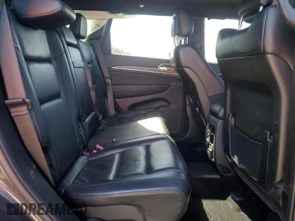 ✅ 2021 Jeep Grand Cherokee Limited • VIN: 1C4RJFBG9MC585957 • Lot: 82527095. Listed on Copart with 104,781 mi. Free auction sales archive from the USA and detailed vehicle history report at DreamBid. Image 11.