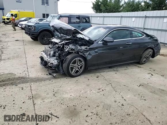 ✅ 2021 Mercedes-Benz C 300 • VIN: W1KWJ8EB4MG046031 • Лот: 66922014. Опубликован ранее на Copart с пробегом Не указан. Бесплатный доступ к архиву аукционных продаж из США и подробный отчёт об истории автомобиля на DreamBid. Изображение 13.