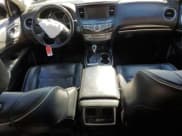 ✅ 2019 Infiniti QX60 Luxe • VIN: 5N1DL0MM0KC506060 • Lot: 87048565. Wystawiony na Copart z przebiegiem 244 524 mil. Bezpłatny archiwum sprzedaży aukcyjnych z USA i szczegółowy raport historii pojazdu na DreamBid. Zdjęcie 8.