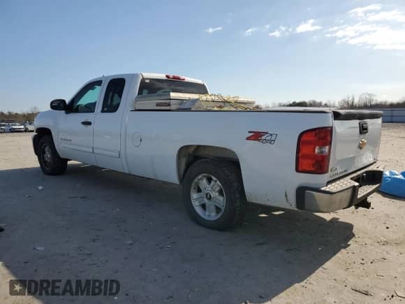 2012 Chevrolet Silverado 1500 LT with VIN 1GCRKSE04CZ245938, listed as a Copart auction lot 50907445 with 152,388 mi miles and Salvage title. Bid and sale history available at DreamBid. Image 2.