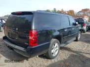✅ 2011 Chevrolet Suburban LTZ • VIN: 1GNSKKE31BR238186 • Lot: 43644029. Wystawiony na IAAI z przebiegiem 282 432 mil. Bezpłatny archiwum sprzedaży aukcyjnych z USA i szczegółowy raport historii pojazdu na DreamBid. Zdjęcie 4.