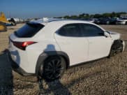✅ 2021 Lexus UX 200 F Sport • VIN: JTHE3JBH8M2036064 • Lot: 68394413. Wystawiony na Copart z przebiegiem 31 057 mil. Bezpłatny archiwum sprzedaży aukcyjnych z USA i szczegółowy raport historii pojazdu na DreamBid. Zdjęcie 3.