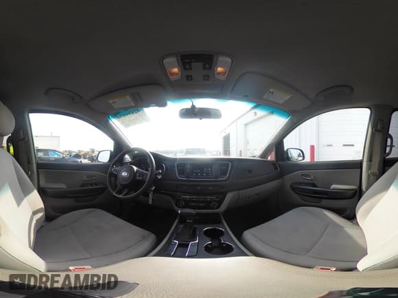 ✅ 2021 Kia Sedona LX • VIN: KNDMB5C10M6671247 • Lot: 42899934. Listed on IAAI with 61,883 mi. Free auction sales archive from the USA and detailed vehicle history report at DreamBid. Image 18.