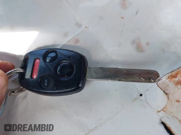 ✅ 2006 Honda CR-V EX • VIN: SHSRD77836U438904 • Lot: 42782548. Listed on IAAI with 196,136 mi. Free auction sales archive from the USA and detailed vehicle history report at DreamBid. Image 11.