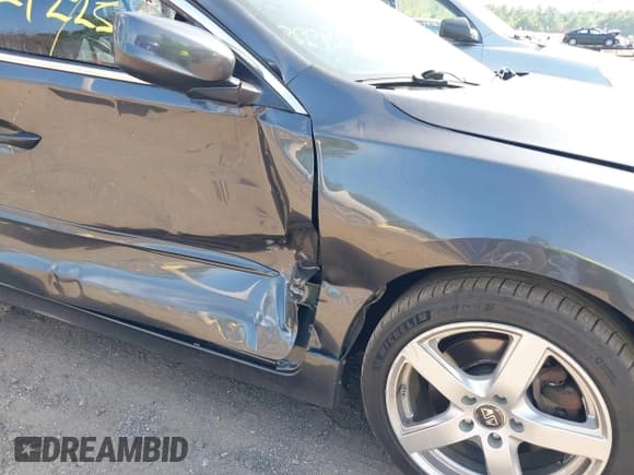 ✅ 2016 Acura ILX Premium • VIN: 19UDE2F89GA014545 • Lot: 42922567. Wystawiony na IAAI z przebiegiem 172 299 mil. Bezpłatny archiwum sprzedaży aukcyjnych z USA i szczegółowy raport historii pojazdu na DreamBid. Zdjęcie 6.