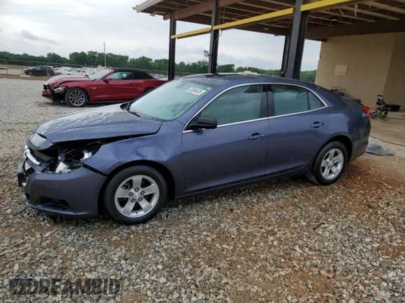 2014 Chevrolet Malibu LS with VIN 1G11A5SL9EF290242, listed as a Copart auction lot 53946405 with 176,681 mi miles and Salvage title. Bid and sale history available at DreamBid. Image 1.