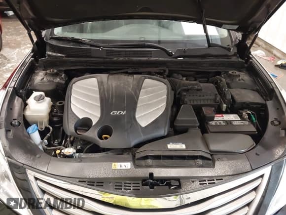 ✅ 2016 Hyundai Azera Limited • VIN: KMHFH4JG9GA515939 • Лот: 42565103. Опубликован ранее на IAAI с пробегом 105 111 миль. Бесплатный доступ к архиву аукционных продаж из США и подробный отчёт об истории автомобиля на DreamBid. Изображение 10.