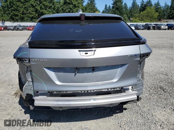 ✅ 2024 Cadillac LYRIQ Tech • VIN: 1GYKPMRK5RZ103983 • Lot: 63468405. Listed on Copart with 7,471 mi. Free auction sales archive from the USA and detailed vehicle history report at DreamBid. Image 6.