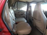 ✅ 2002 Ford Expedition Eddie Bauer • VIN: 1FMRU17W72LA37197 • Лот: 44549575. Опубликован ранее на Copart с пробегом 178 725 миль. Бесплатный доступ к архиву аукционных продаж из США и подробный отчёт об истории автомобиля на DreamBid. Изображение 11.