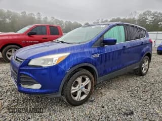 ✅ 2013 Ford Escape SE • VIN: 1FMCU9GX6DUB09484 • Lot: 94696345. Listed on Copart with 153,584 mi. Free auction sales archive from the USA and detailed vehicle history report at DreamBid. Image 1.