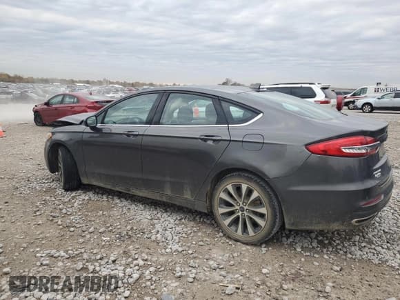 ✅ 2020 Ford Fusion SE • VIN: 3FA6P0T92LR173335 • Lot: 91012295. Listed on Copart with 156,215 mi. Free auction sales archive from the USA and detailed vehicle history report at DreamBid. Image 2.