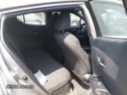 ✅ 2018 Toyota C-HR XLE • VIN: NMTKHMBX3JR061276 • Лот: 42684076. Опубликован ранее на IAAI с пробегом 142 472 миль. Бесплатный доступ к архиву аукционных продаж из США и подробный отчёт об истории автомобиля на DreamBid. Изображение 8.