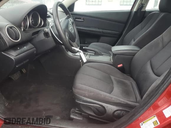 ✅ 2011 Mazda 6 i Sport • VIN: 1YVHZ8BH9B5M05493 • Лот: 56911355. Опубликован ранее на Copart с пробегом 130 660 миль. Бесплатный доступ к архиву аукционных продаж из США и подробный отчёт об истории автомобиля на DreamBid. Изображение 7.