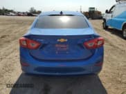 ✅ 2019 Chevrolet Cruze LT • VIN: 1G1BE5SM4K7113539 • Lot: 51098283. Listed on Copart with 19,085 mi. Free auction sales archive from the USA and detailed vehicle history report at DreamBid. Image 6.