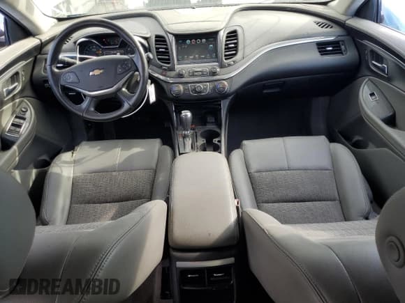 ✅ 2017 Chevrolet Impala LT • VIN: 1G1105S35HU117398 • Лот: 59859434. Опубликован ранее на Copart с пробегом 159 023 миль. Бесплатный доступ к архиву аукционных продаж из США и подробный отчёт об истории автомобиля на DreamBid. Изображение 8.