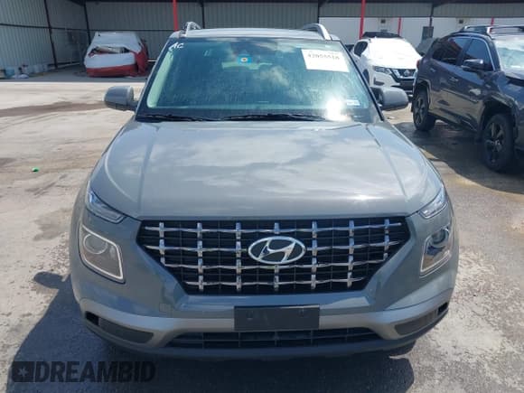 ✅ 2021 Hyundai Venue SEL • VIN: KMHRC8A33MU082855 • Lot: 42055518. Listed on IAAI with 58,949 mi. Free auction sales archive from the USA and detailed vehicle history report at DreamBid. Image 12.