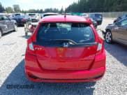 ✅ 2020 Honda Fit LX • VIN: 3HGGK5H49LM720929 • Lot: 42520900. Wystawiony na IAAI z przebiegiem 9 940 mil. Bezpłatny archiwum sprzedaży aukcyjnych z USA i szczegółowy raport historii pojazdu na DreamBid. Zdjęcie 16.