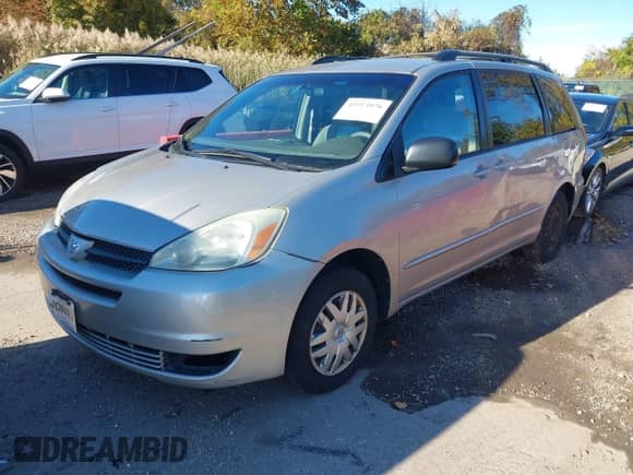 2005 Toyota Sienna LE z VIN 5TDZA23C65S337685, wystawiony jako IAAI lot #43573976 z przebiegiem 247 716 mil mil oraz . Historia ofert i sprzedaży dostępna na DreamBid. Obrazek 2.