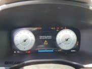 ✅ 2022 Hyundai Santa Fe SEL • VIN: 5NMS3DAJ2NH447757 • Lot: 68161014. Wystawiony na Copart z przebiegiem 42 554 mil. Bezpłatny archiwum sprzedaży aukcyjnych z USA i szczegółowy raport historii pojazdu na DreamBid. Zdjęcie 9.