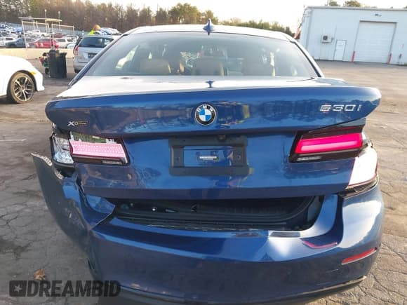 ✅ 2022 BMW 5 Series 530i xDrive • VIN: WBA13BJ03NWX56865 • Лот: 43822464. Опубликован ранее на IAAI с пробегом 35 760 миль. Бесплатный доступ к архиву аукционных продаж из США и подробный отчёт об истории автомобиля на DreamBid. Изображение 6.