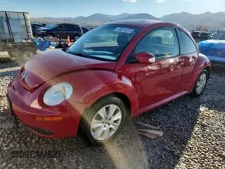 ✅ 2009 Volkswagen Beetle S • VIN: 3VWRW31C29M506825 • Lot: 84214315. Wystawiony na Copart z przebiegiem 125 546 mil. Bezpłatny archiwum sprzedaży aukcyjnych z USA i szczegółowy raport historii pojazdu na DreamBid. Zdjęcie 1.