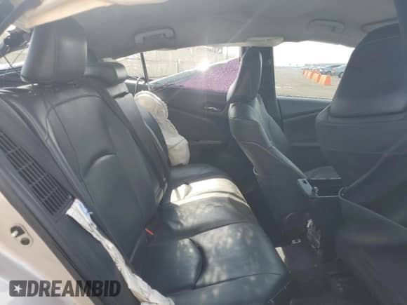 2021 Toyota Prius LE z VIN JTDKAMFP6M3186049, wystawiony jako Copart lot #81289905 z przebiegiem 271 061 mil mil oraz Szkoda całkowita • Salvage title. Historia ofert i sprzedaży dostępna na DreamBid. Obrazek 10.