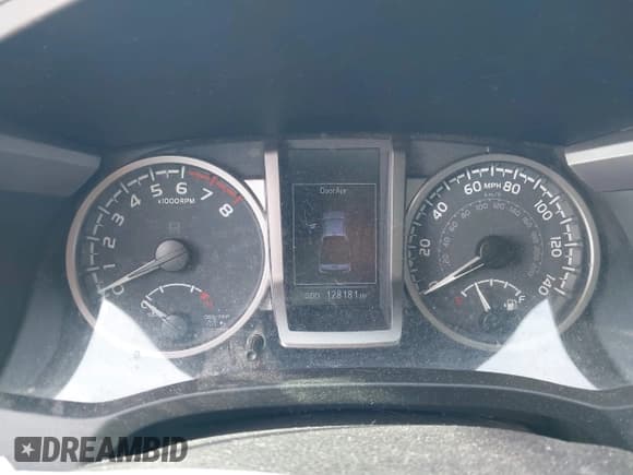 ✅ 2021 Toyota Tacoma SR5 • VIN: 3TMAZ5CN0MM151647 • Lot: 41309352. Listed on IAAI with 128,181 mi. Free auction sales archive from the USA and detailed vehicle history report at DreamBid. Image 7.