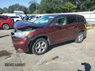 ✅ 2016 Toyota Highlander Limited • VIN: 5TDYKRFH0GS158618 • Lot: 86126055. Listed on Copart with 140,975 mi. Free auction sales archive from the USA and detailed vehicle history report at DreamBid. Image 1.