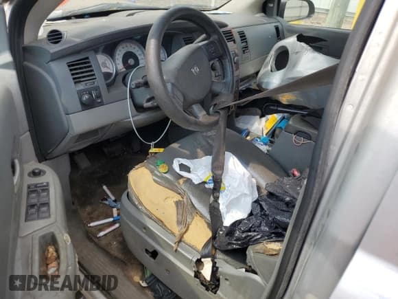 ✅ 2004 Dodge Durango SLT • VIN: 1D4HB48N54F234497 • Лот: 80862595. Опубликован ранее на Copart с пробегом 375 561 миль. Бесплатный доступ к архиву аукционных продаж из США и подробный отчёт об истории автомобиля на DreamBid. Изображение 8.