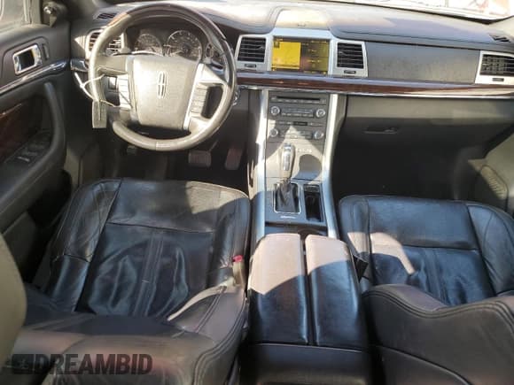 ✅ 2010 Lincoln MKS • VIN: 1LNHL9ER8AG603126 • Lot: 90650485. Listed on Copart with 163,281 mi. Free auction sales archive from the USA and detailed vehicle history report at DreamBid. Image 8.