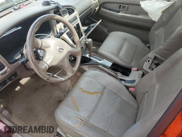 ✅ 2004 Nissan Pathfinder LE Platinum • VIN: JN8DR09Y54W915837 • Lot: 80515095. Wystawiony na Copart z przebiegiem 121 937 mil. Bezpłatny archiwum sprzedaży aukcyjnych z USA i szczegółowy raport historii pojazdu na DreamBid. Zdjęcie 8.