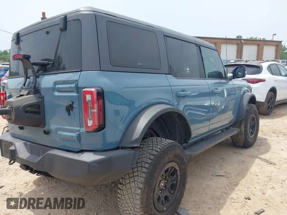 ✅ 2021 Ford Bronco • VIN: 1FMEE5DP5MLA71724 • Лот: 42286668. Опубликован ранее на IAAI с пробегом 38 239 миль. Бесплатный доступ к архиву аукционных продаж из США и подробный отчёт об истории автомобиля на DreamBid. Изображение 4.