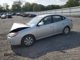 2009 Hyundai Elantra GLS z VIN KMHDU46D49U594519, wystawiony jako Copart lot #71169994 z przebiegiem 96 875 mil mil oraz Szkoda całkowita • Salvage title. Historia ofert i sprzedaży dostępna na DreamBid. Obrazek 1.
