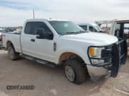 ✅ 2017 Ford F-250 XLT • VIN: 1FT7X2B67HEE98705 • Lot: 42256828. Listed on IAAI with 172,119 mi. Free auction sales archive from the USA and detailed vehicle history report at DreamBid. Image 13.
