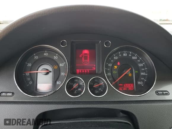 ✅ 2007 Volkswagen Passat 2.0T • VIN: WVWLK73CX7E003488 • Лот: 71120244. Опубликован ранее на Copart с пробегом 120 008 миль. Бесплатный доступ к архиву аукционных продаж из США и подробный отчёт об истории автомобиля на DreamBid. Изображение 9.