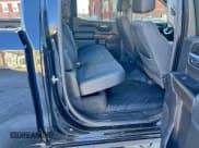 ✅ 2019 Chevrolet Silverado 1500 LT Trail Boss • VIN: 1GCPYFED4KZ408196 • Lot: 95799425. Wystawiony na Copart z przebiegiem 140 512 mil. Bezpłatny archiwum sprzedaży aukcyjnych z USA i szczegółowy raport historii pojazdu na DreamBid. Zdjęcie 6.