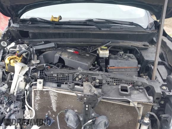 ✅ 2015 Nissan Pathfinder SL • VIN: 5N1AR2MM8FC639152 • Lot: 42234967. Wystawiony na IAAI z przebiegiem 187 061 mil. Bezpłatny archiwum sprzedaży aukcyjnych z USA i szczegółowy raport historii pojazdu na DreamBid. Zdjęcie 10.