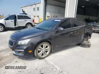 2015 Chevrolet Cruze LTZ z VIN 1G1PG5SB2F7220528, wystawiony jako Copart lot #69115865 z przebiegiem 140 783 mil mil oraz Szkoda całkowita • Salvage title. Historia ofert i sprzedaży dostępna na DreamBid. Obrazek 1.