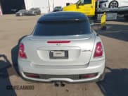 ✅ 2015 MINI Coupe S • VIN: WMWSX3C59FT773163 • Lot: 43764632. Wystawiony na IAAI z przebiegiem 129 878 mil. Bezpłatny archiwum sprzedaży aukcyjnych z USA i szczegółowy raport historii pojazdu na DreamBid. Zdjęcie 16.