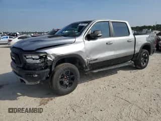 2020 Ram 1500 Rebel z VIN 1C6SRFLT4LN403520, wystawiony jako Copart lot #89847245 z przebiegiem 70 547 mil mil oraz Szkoda całkowita • Salvage title. Historia ofert i sprzedaży dostępna na DreamBid. Obrazek 1.