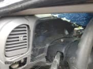 ✅ 1998 GMC Sierra 1500 • VIN: 1GTEK19R7WR506050 • Лот: 60539235. Опубликован ранее на Copart с пробегом Не указан. Бесплатный доступ к архиву аукционных продаж из США и подробный отчёт об истории автомобиля на DreamBid. Изображение 9.