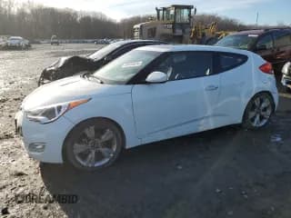 ✅ 2016 Hyundai Veloster • VIN: KMHTC6AD0GU272992 • Lot: 85433534. Wystawiony na Copart z przebiegiem 78 628 mil. Bezpłatny archiwum sprzedaży aukcyjnych z USA i szczegółowy raport historii pojazdu na DreamBid. Zdjęcie 1.