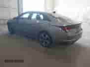 2023 Hyundai Elantra Limited z VIN KMHLN4AJ8PU051936, wystawiony jako IAAI lot #43202140 z przebiegiem 55 720 mil mil oraz . Historia ofert i sprzedaży dostępna na DreamBid. Obrazek 3.