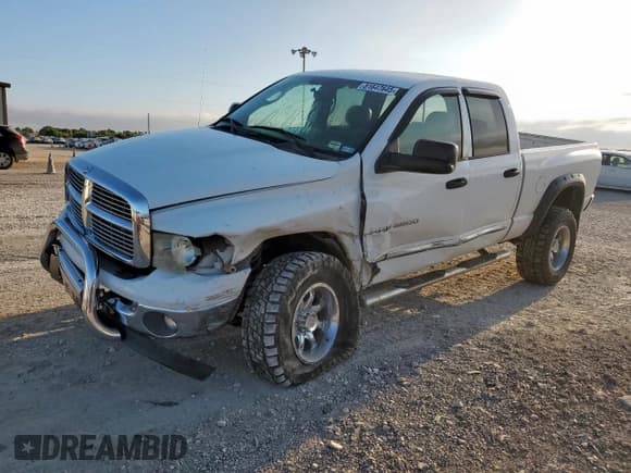 ✅ 2004 Dodge 2500 SLT • VIN: 3D7KU28C44G253224 • Lot: 81647645. Wystawiony na Copart z przebiegiem 161 395 mil. Bezpłatny archiwum sprzedaży aukcyjnych z USA i szczegółowy raport historii pojazdu na DreamBid. Zdjęcie 1.
