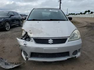 ✅ 2006 Suzuki Aerio Premium • VIN: JS2RC62H265351207 • Lot: 74980534. Wystawiony na Copart z przebiegiem 64 199 mil. Bezpłatny archiwum sprzedaży aukcyjnych z USA i szczegółowy raport historii pojazdu na DreamBid. Zdjęcie 5.